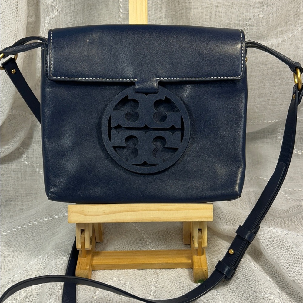 Tory Burch leather shoulder pocketbook purse